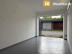 Prodej garáže, Kopřivnice, Husova, 20 m2