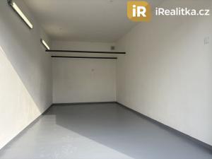 Prodej garáže, Kopřivnice, Husova, 20 m2