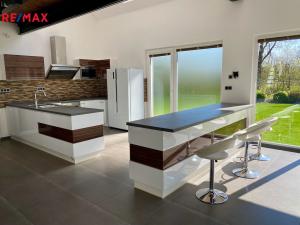 Prodej rodinného domu, Pětihosty, 200 m2