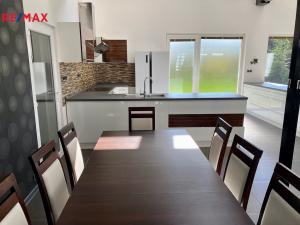 Prodej rodinného domu, Pětihosty, 200 m2