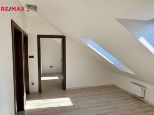 Prodej rodinného domu, Pětihosty, 200 m2