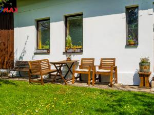 Prodej chalupy, Světlá pod Ještědem - Hoření Paseky, 150 m2