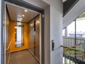 Prodej bytu 3+1, Praha - Kobylisy, Kaňkovského, 64 m2