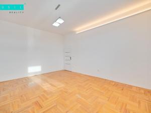 Pronájem bytu 3+1, Olomouc, Komenského, 105 m2