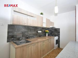 Prodej bytu 4+1, Praha - Letňany, Letovská, 76 m2