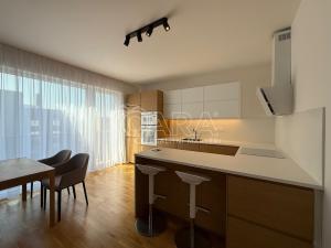 Pronájem bytu 3+kk, Praha - Modřany, Kolmanova, 77 m2