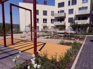 Pronájem bytu 3+kk, Praha - Modřany, Kolmanova, 77 m2