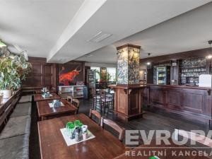 Prodej komerční nemovitosti, Praha - Hostivař, Hornoměcholupská, 878 m2