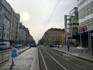 Pronájem bytu 2+kk, Praha - Žižkov, Jeseniova, 51 m2