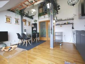 Pronájem bytu 3+kk, Praha - Vršovice, Slovinská, 65 m2