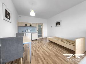 Pronájem bytu 1+kk, Praha - Vysočany, Freyova, 33 m2