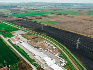 Pronájem komerčního pozemku, Měnín, 8000 m2