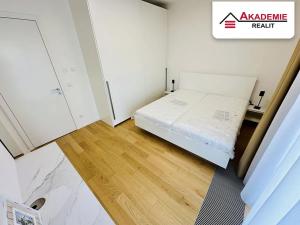Prodej bytu 3+kk, Praha - Smíchov, Podbělohorská, 86 m2