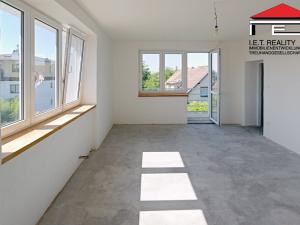 Prodej rodinného domu, Praha - Újezd nad Lesy, Netušilská, 270 m2