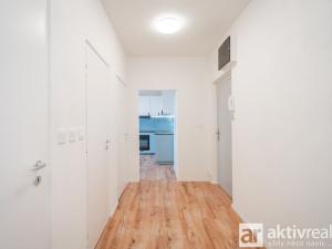 Pronájem bytu 3+kk, Praha - Záběhlice, Jasmínová, 53 m2