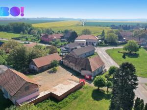 Pronájem výrobních prostor, Jeníkovice, 270 m2