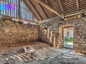 Pronájem výrobních prostor, Jeníkovice, 270 m2