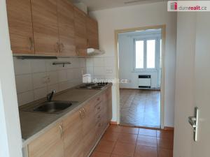 Pronájem bytu 2+kk, Praha - Vršovice, Novgorodská, 42 m2