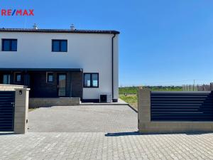 Pronájem rodinného domu, Mukařov - Srbín, Na Kopci, 123 m2
