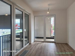 Prodej bytu 2+kk, Praha - Hloubětín, Poděbradská, 69 m2