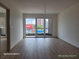 Prodej bytu 2+kk, Praha - Hloubětín, Poděbradská, 69 m2