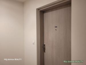 Prodej bytu 2+kk, Praha - Hloubětín, Poděbradská, 69 m2
