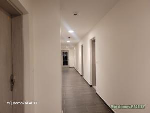 Prodej bytu 2+kk, Praha - Hloubětín, Poděbradská, 69 m2