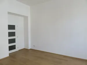 Pronájem bytu 3+1, Praha - Holešovice, Heřmanova, 98 m2