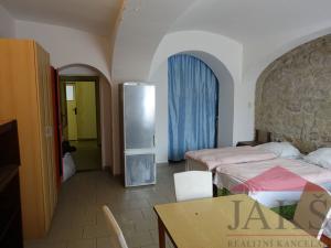 Prodej rodinného domu, Klatovy - Klatovy III, Nádražní, 438 m2