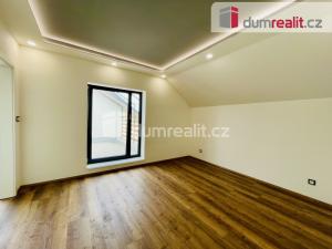 Prodej rodinného domu, Ruda, V zahradách, 159 m2