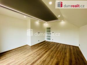 Prodej rodinného domu, Ruda, V zahradách, 159 m2