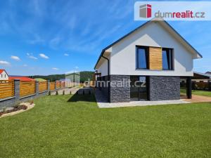Prodej rodinného domu, Ruda, V zahradách, 159 m2