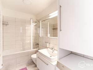 Pronájem bytu 2+kk, Brno, Metodějova, 54 m2