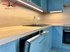 Pronájem bytu 2+kk, Praha - Záběhlice, Na Chodovci, 60 m2