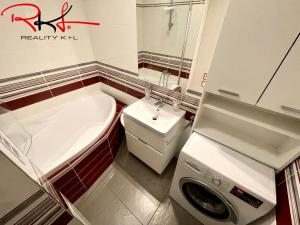 Pronájem bytu 2+kk, Praha - Záběhlice, Na Chodovci, 60 m2