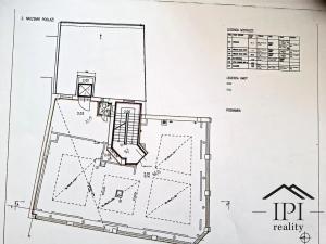 Pronájem kanceláře, Slaný, Husova, 428 m2
