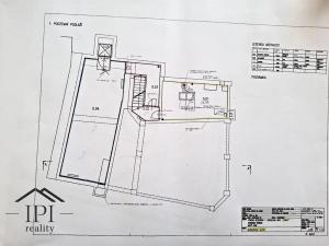 Pronájem kanceláře, Slaný, Husova, 428 m2