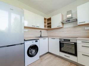 Prodej bytu 3+1, Ostrava, Mariánskohorská, 73 m2