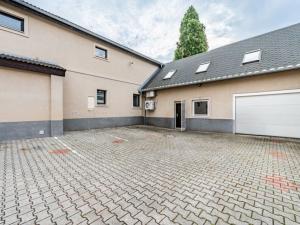 Pronájem skladu, Praha - Lochkov, Cementářská, 341 m2