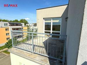 Pronájem bytu 2+kk, Pardubice, Dubová, 70 m2