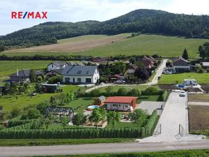 Prodej zahrady, Chodouň, 1388 m2