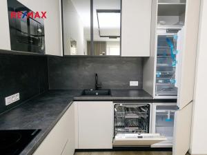 Pronájem bytu 2+kk, Praha - Libeň, Kotlaska, 59 m2