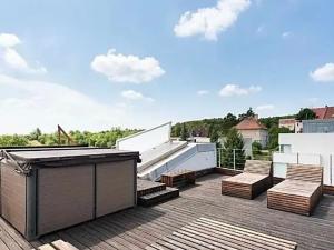 Pronájem bytu 4+kk, Praha - Smíchov, U Dívčích hradů, 119 m2