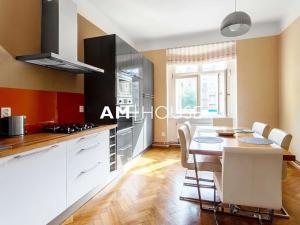 Pronájem bytu 2+1, Praha - Bubeneč, Eliášova, 88 m2