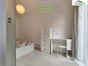 Pronájem bytu 1+1, Praha - Stodůlky, Petržílkova, 40 m2