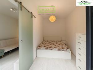 Pronájem bytu 1+1, Praha - Stodůlky, Petržílkova, 40 m2