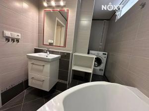 Pronájem bytu 2+kk, Plzeň, Rodinná, 58 m2