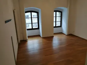 Pronájem bytu 2+1, Praha - Karlín, Šaldova, 92 m2