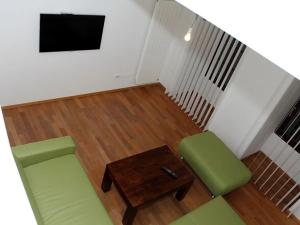 Pronájem bytu 2+1, Praha - Karlín, Šaldova, 92 m2