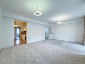 Pronájem bytu 2+1, Praha - Holešovice, Ortenovo náměstí, 61 m2